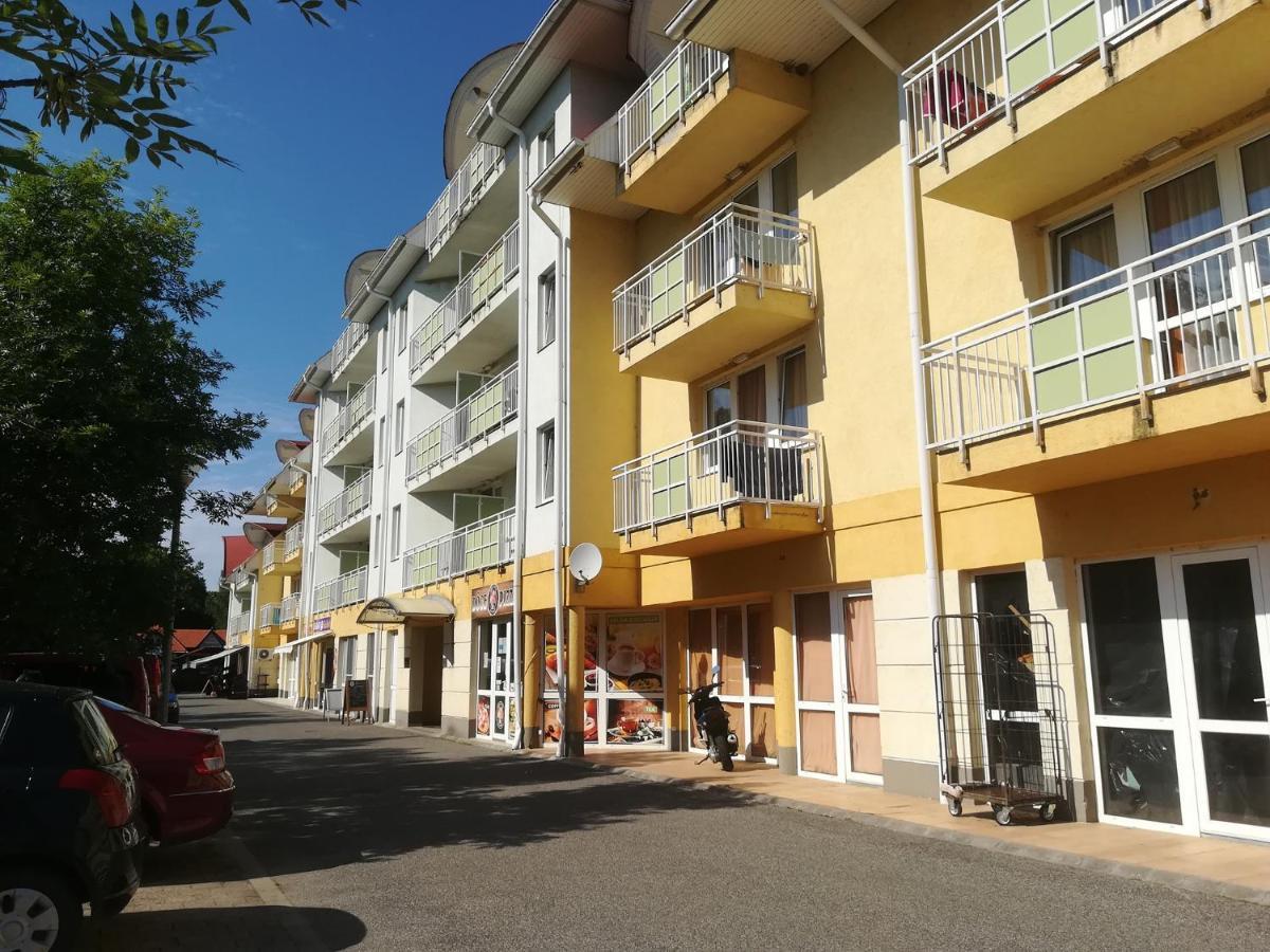 Borisz Apartman Zalakaros Aparthotel Esterno foto